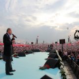 Stotine hiljada ljudi uz Erdogana 13
