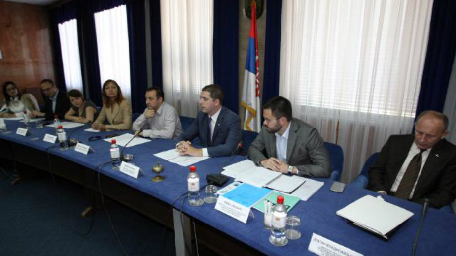 NKEU traži povlačenje sporne uredbe 1