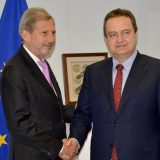 Han: Dijalog s demonstrantima je dužnost vlasti u Srbiji 11