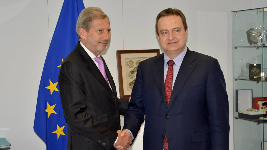 Han: Dijalog s demonstrantima je dužnost vlasti u Srbiji 1