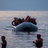 Spašeno 125 izbeglica u tri čamca 3