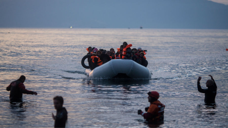 Spašeno 125 izbeglica u tri čamca 1