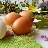 Kako izbeleti jaja pred farbanje? 13