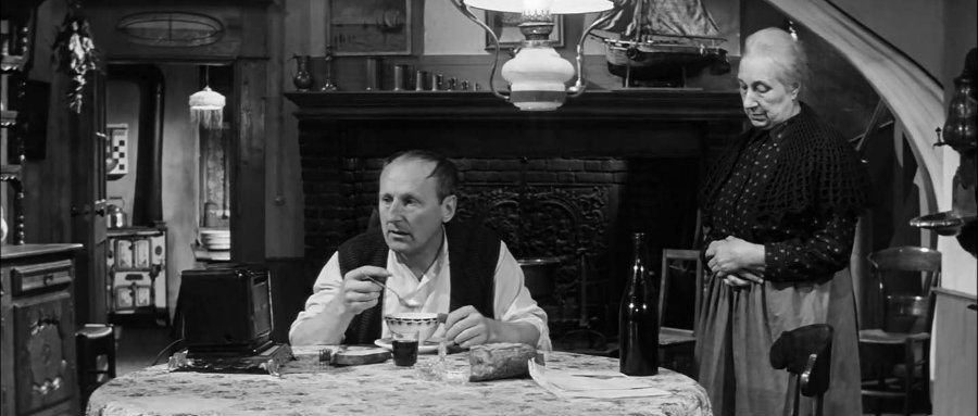 Žan ima dugačke brkove 2 Žan ima dugačke brkove 2