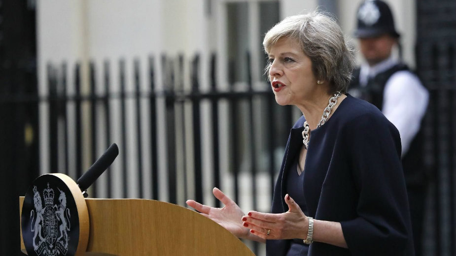 Tereza Mej najavila izbore za 8. jun 1