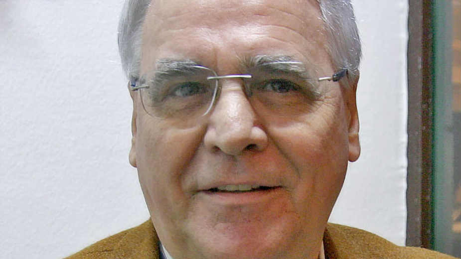 Vlast koja obesmišljava demokratiju 1