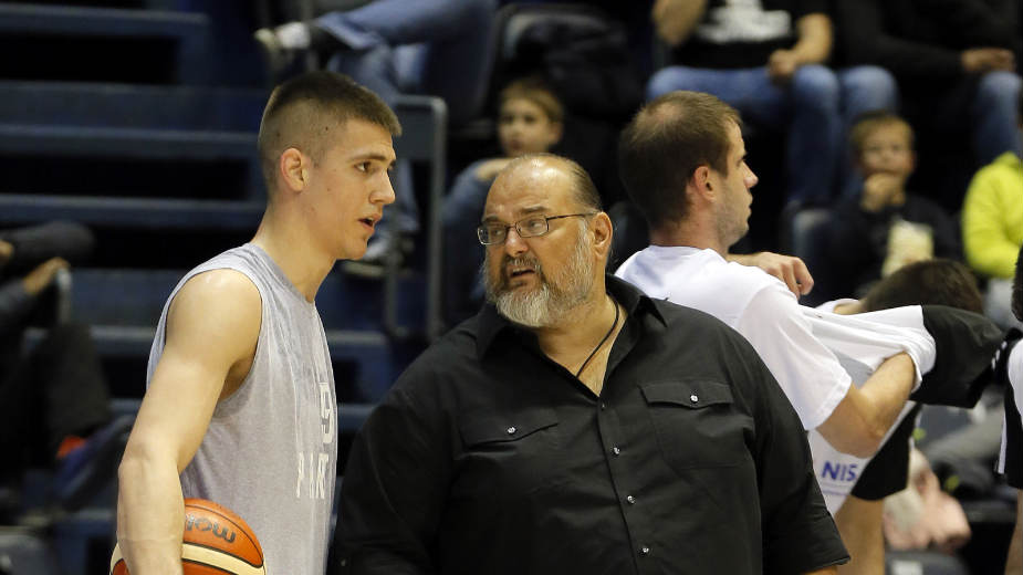 Peković precrtao Džikića? 1