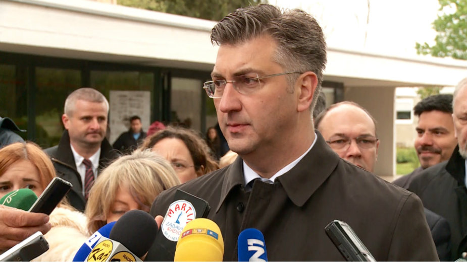 Plenković: Nema pomirenja dok Srbija ne prihvati da je Hrvatska bila žrtva Miloševića 1