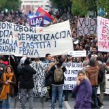 "Kampovaćemo ispred Informera, Pinka, RTS, Politike...“ 13