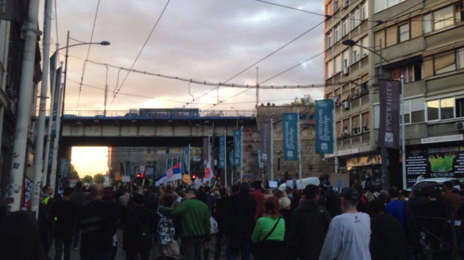 Na protestu "Tragovima fantoma" više od 10.000 građana (VIDEO) 3