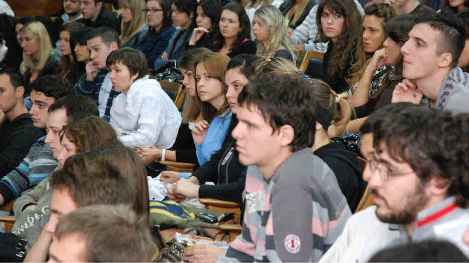 Vlada Srbije odobrila predlog za još dve godine za završetak studija po započetom nastavnom planu 1