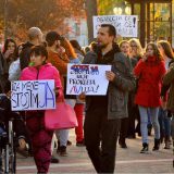 Došli su i po majke političkih protivnika 5