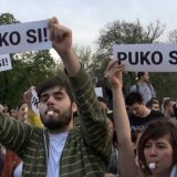 Protesti su utihli, nisu propali 13