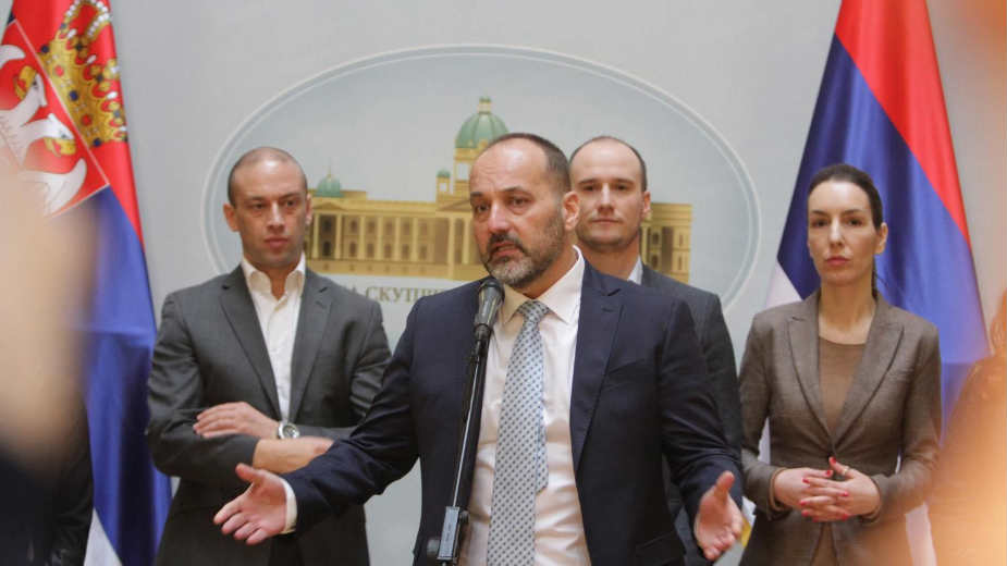 Saša Janković bez poslaničkog kluba 1