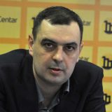 Glasaću za tebe ako mi zaposliš snajku 3