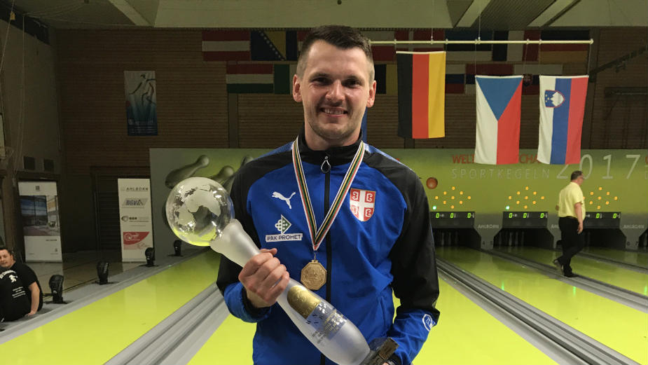 Vilmoš Zavarko: Biti najbolji na svetu 1 Vilmoš Zavarko: Biti najbolji na svetu 1