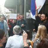 30. dan: Protest završen ispred Danasa, u znak podrške (VIDEO) 12