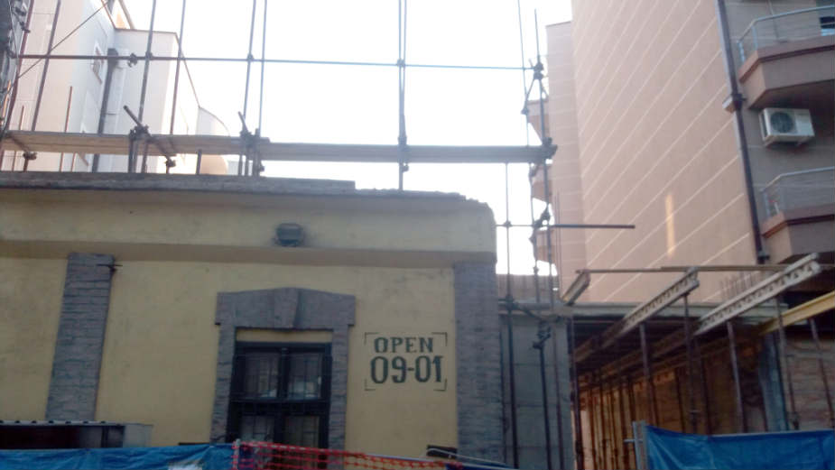 Umesto garaže, gradi četvorospratnicu 1