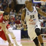 Za definiciju broja jedan 15