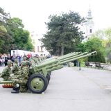 Počasni plotuni za Dan pobede 7