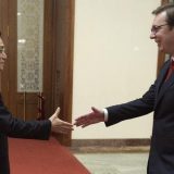 Vučić tražio pomoć od Li Kećianga 2