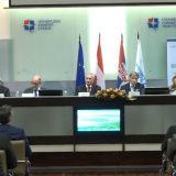 Politika barijera ekonomiji 14