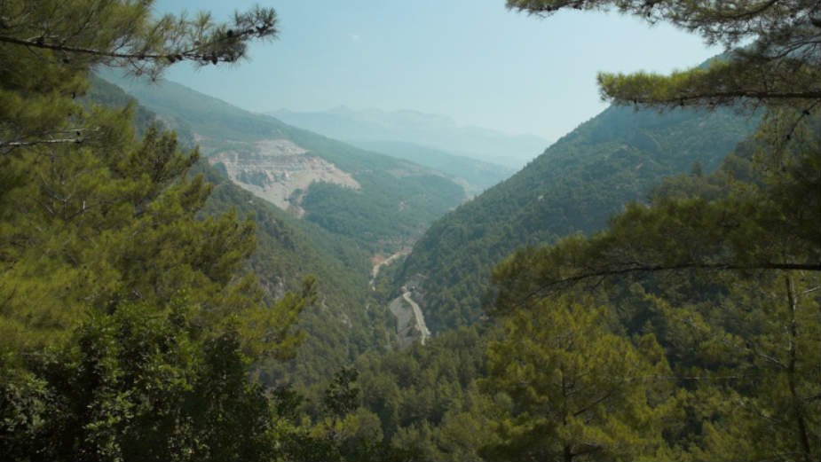 Alanja (3): Važnost planina i tradicije 1