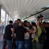 Tuča Vučićevih pristalica i protivnika na Terazijama 11