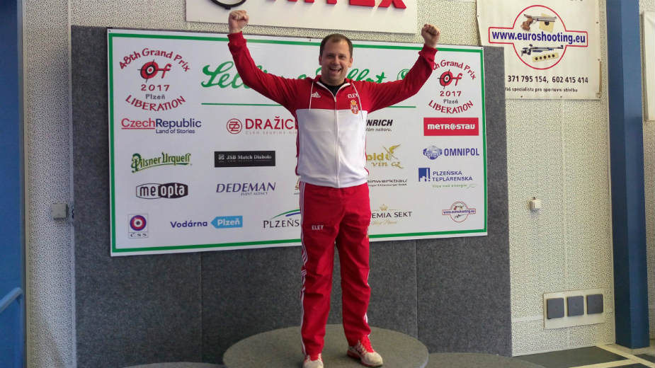 Damiru Mikecu novo zlato i državni rekord 1