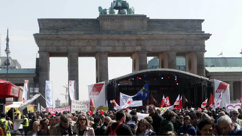 Obeležavanje 1. maja u svetu (FOTO) 12