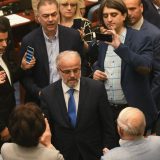 Džeferi ušao u Sobranje 9