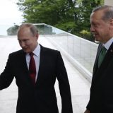 Putin: Sve može osim paradajza 7