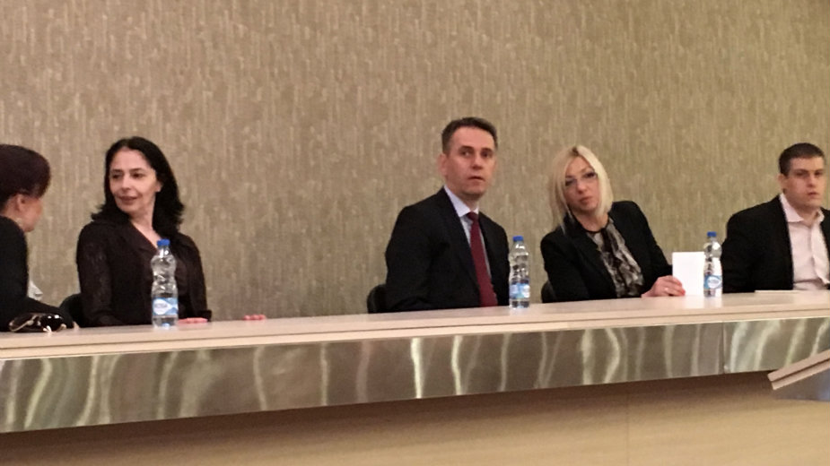 Radulović: Vučić u tri opštine nelegalno osvojio 25.000 glasova 1