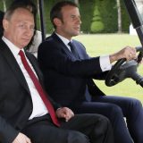 Hladan sastanak po toplom vremenu 15