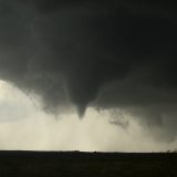 Dvoje poginulo u seriji tornado SAD 11