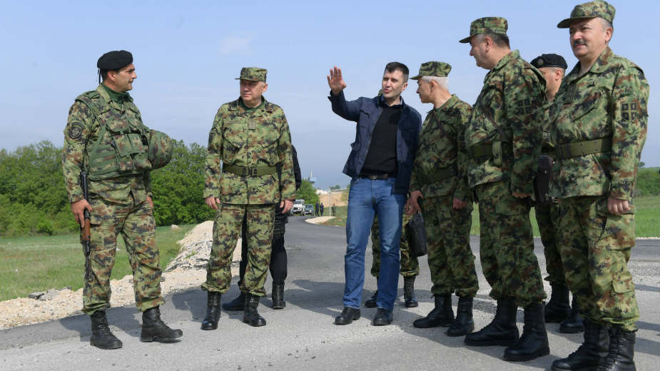 Ministar Đorđević na granici sa Makedonijom: Situacija stabilna 1