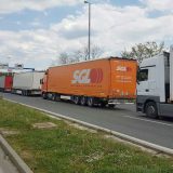 Višečasovna zadržavanja kamiona na graničnim prelazima 9