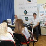 Čovek je čoveku lek 9