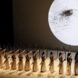 Bizarni svet plotskog 4