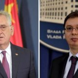 Nikolić i Vučić čestitali Makronu pobedu 4