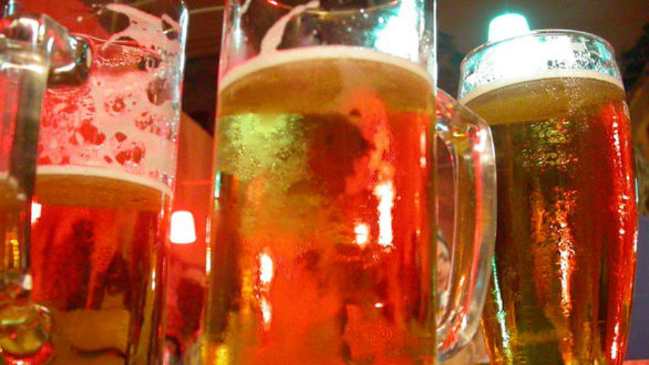 Pivara koja proizvodi Korona pivo obustavila proizvodnju zbog virusa 1