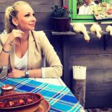 Jedna i jedinstvena 1