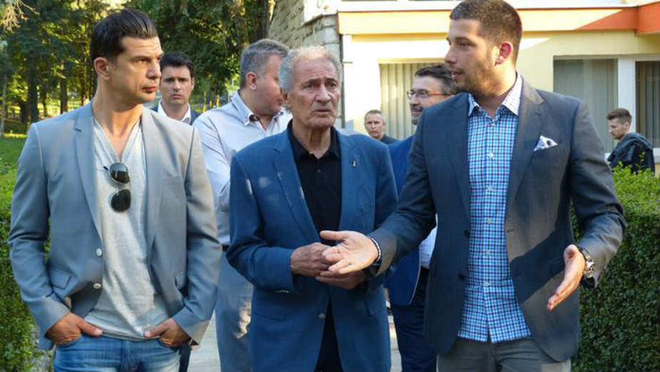 Ministar Udovičić dočekao predsednika IHF Hasana Mustafu 1
