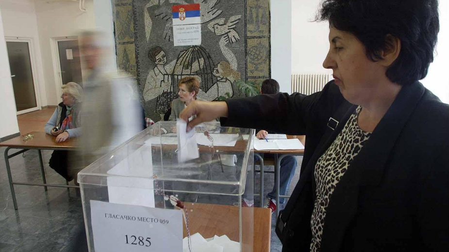 Teško do novog ustava ove godine 1