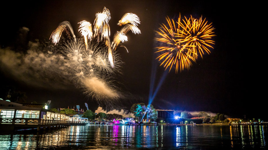 Sea Star festival za večeras najavljuje spektakl 1 Sea Star festival za večeras najavljuje spektakl 1