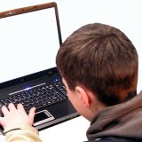 MUP upozorava na smtonosnu igricu "Plavi kit" 10