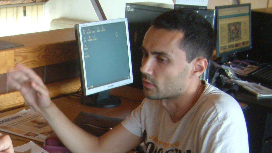 "Pokušavaju da opravdaju nasilje nad novinarima i građanima" 1