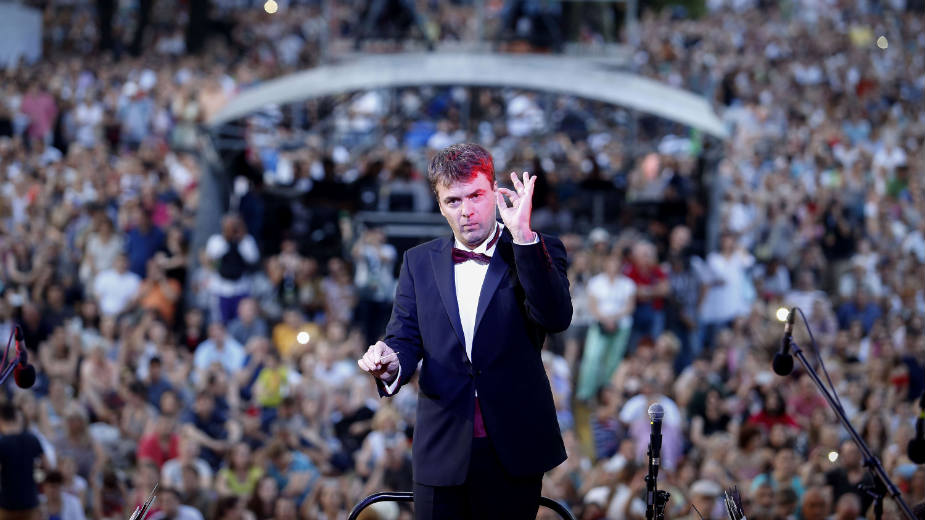 Gabrijel Felc: Dirigent na pikniku 1