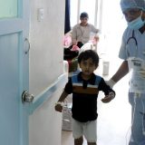 Na svakih 35 sekundi zarazi se po jedno dete 6