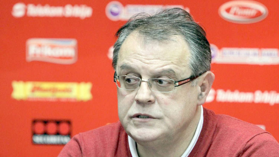 Zvezda optužuje Zorana Radovića 1